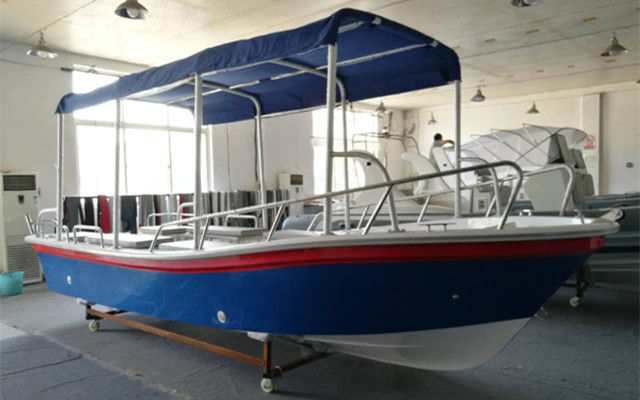 Bateau de pêche en fibre de verre / Panga SW580B